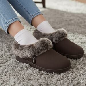 Skechers Tone Ups Suede Faux Fur Lined Clogs, Women's Size 9